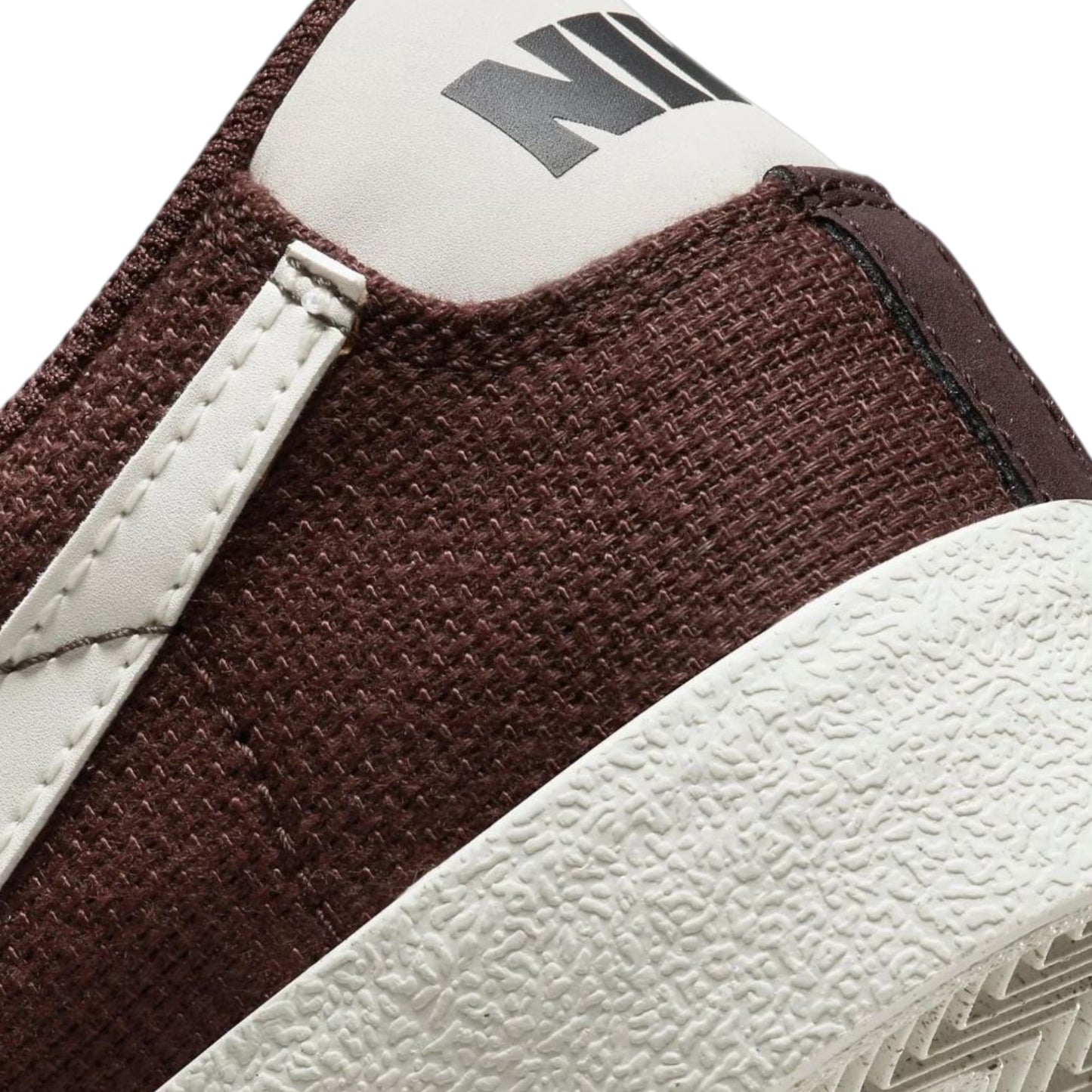 Mens Nike Blazer Low 77 Vintage Premium Shoes Brown