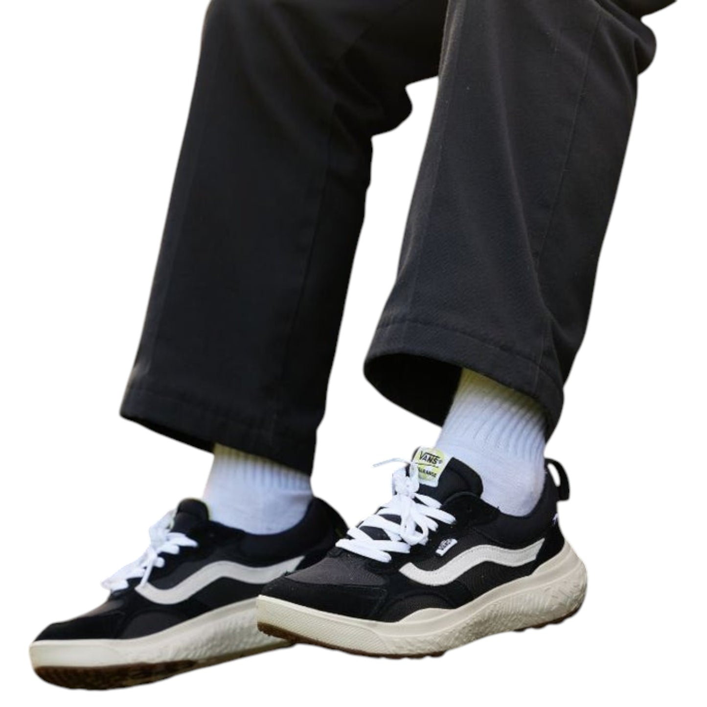 Mens Vans MTE Ultrarange Neo VR3 Shoes Black/White