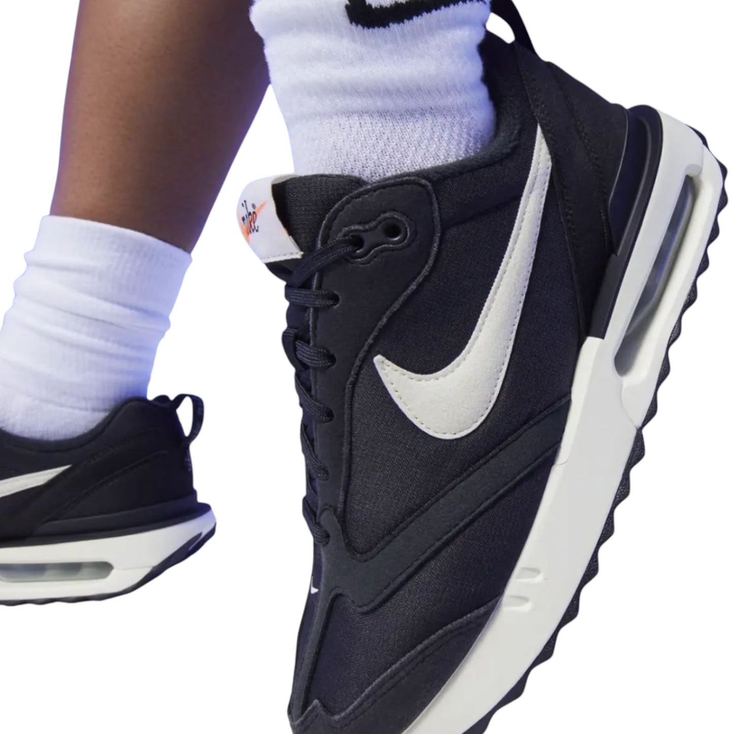 Womens Nike Air Max Dawn Shoes Black/Summit White