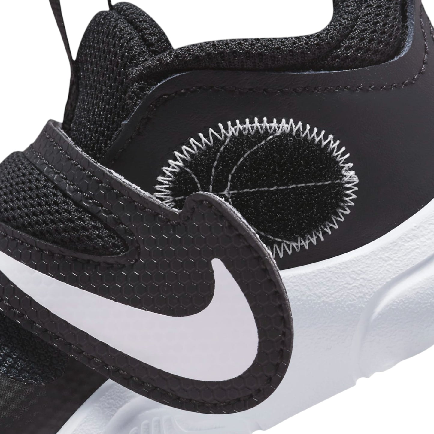 Infant Unisex Nike Team Hustle D 11 Shoes Black/White