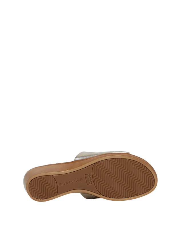 Hush Puppies Womens Coco Slip On Leather Champagne Sandals