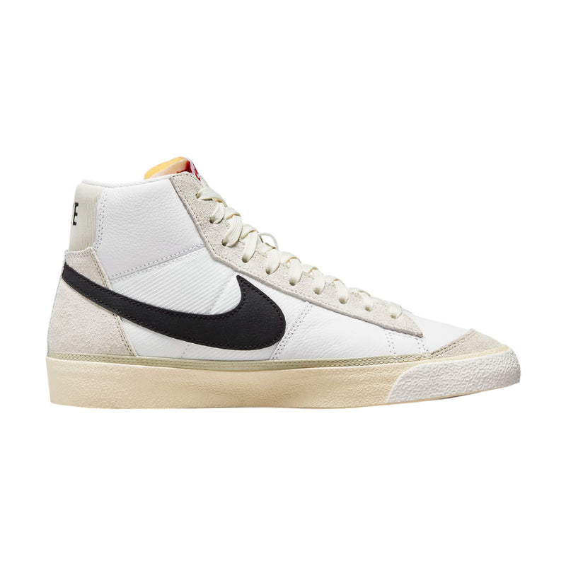 Mens Nike Blazer Mid 77 Pro Club Remastered White/ Black Athletic Shoes