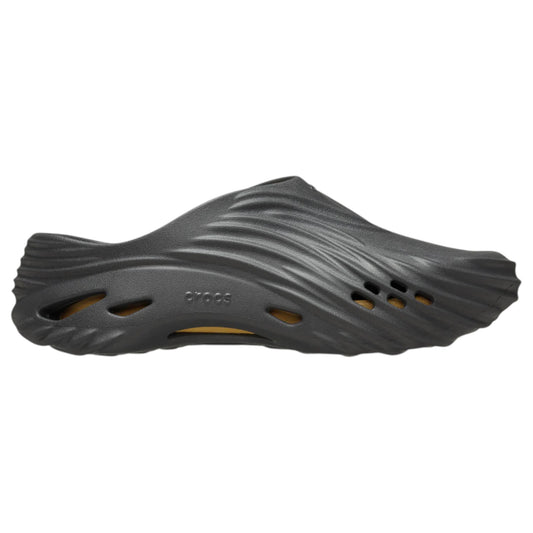 Mens Crocs Echo Wave Sandals Black