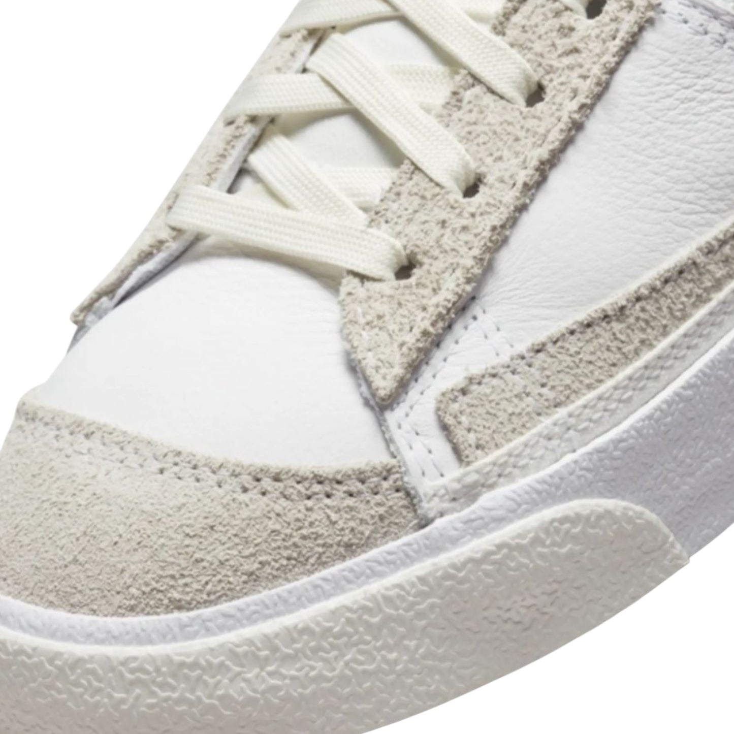 Mens Nike Blazer Mid 77 Pro Club Remastered Shoes White/Orange