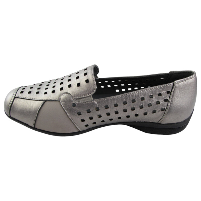 Womens HomyPed Lizzy Flats Platinum