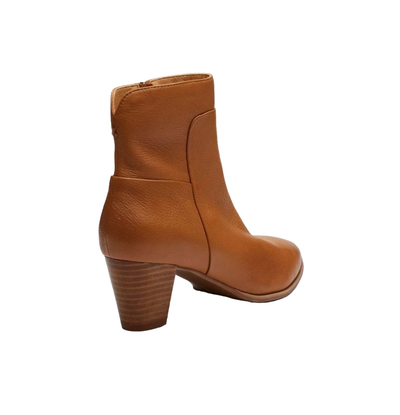 Womens Hush Puppies Infuse Tan Leather Heel Boots