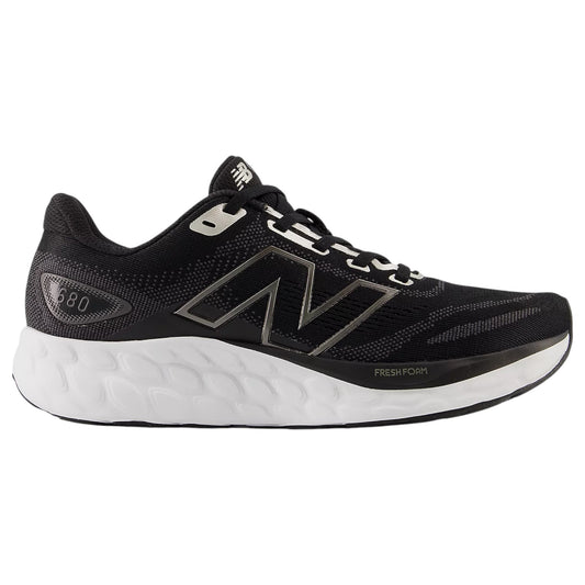 Womens New Balance Fresh Foam 680 Shoes Black/White