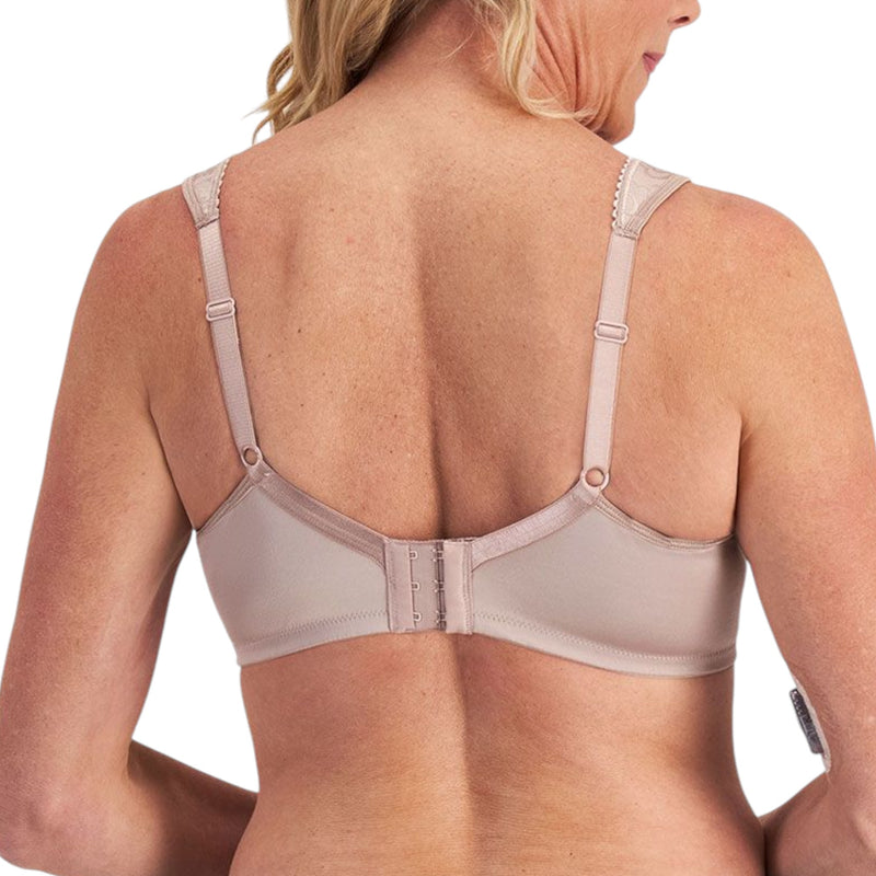 3 x Playtex Ultimate Lift And Support Bra - Sandshell