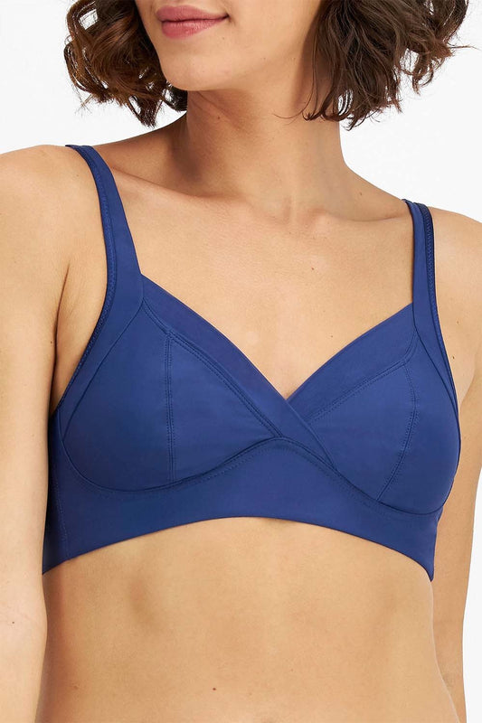 Womens Playtex Ultralight Elegance Non Contour Wirefree Bra Navy