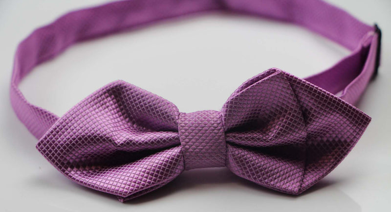 Mens Light Purple Diamond Shaped Checkered Bow Tie