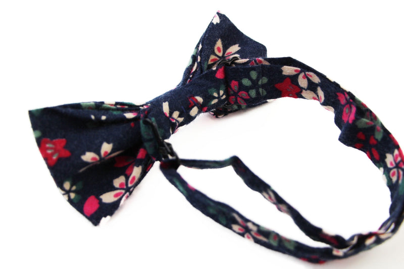 Mens Navy With Pink, Cream & Green Flowers Cotton Bow Tie & Pocket Square Set - Zasel Home of Big Brands