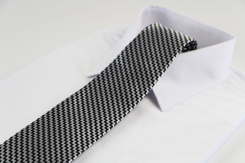 Mens Black & Silver Zig Zag Patterned 8cm Neck Tie