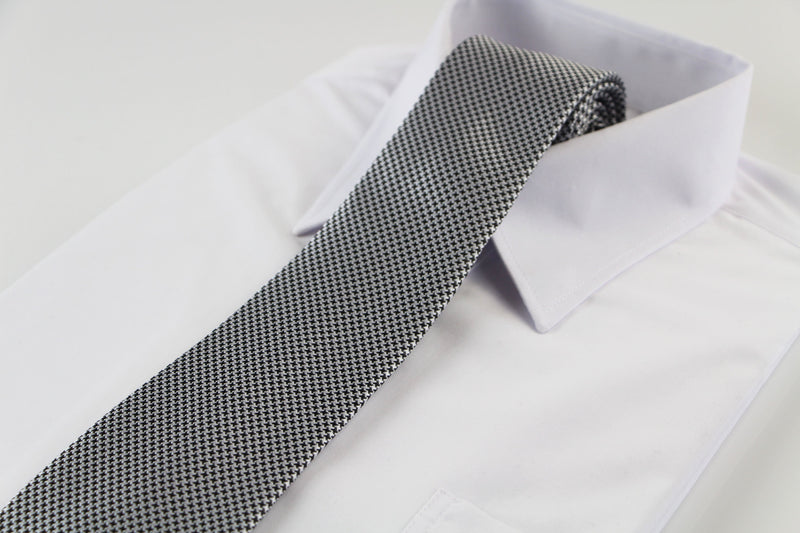 Mens Dark Grey & White Houndstooth Patterned 8cm Neck Tie